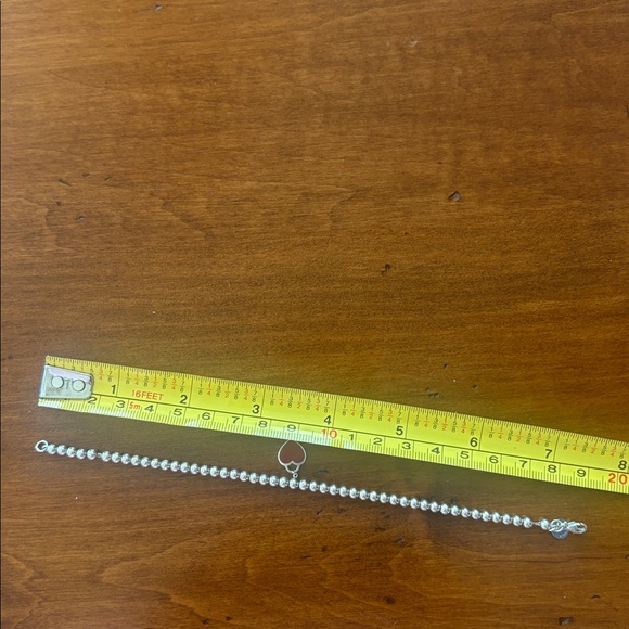 Tiffany & Co 4mm beaded bracelet with heart - Picture 4 of 5